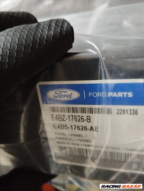 Ford Ka+   2019- első lökhárító koptató gyári alka 2201336 1. kép