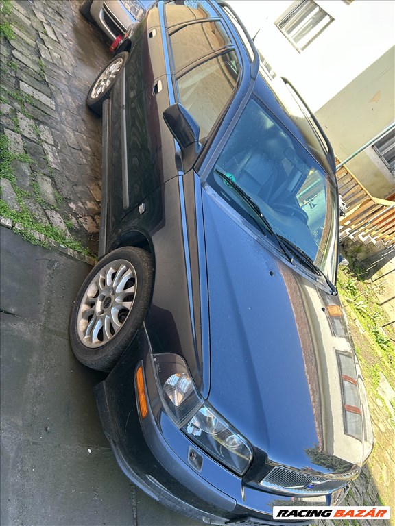 Volvo V40 bontott alkatrészei bontodik. erdeklodni ezen a szamon 06707729368 4. kép