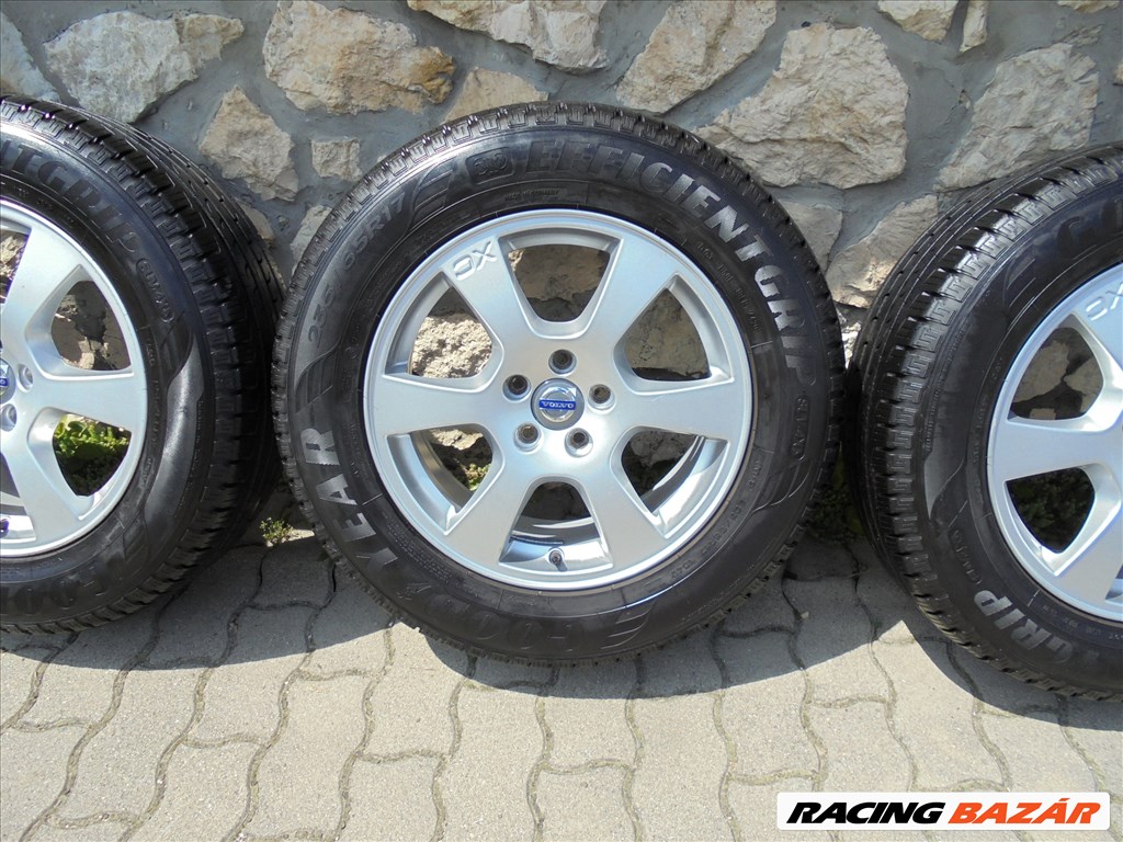 17-es Újszerű Volvo alufelni+ 235/65 -ös Goodyear nyári gumi eladó 4. kép