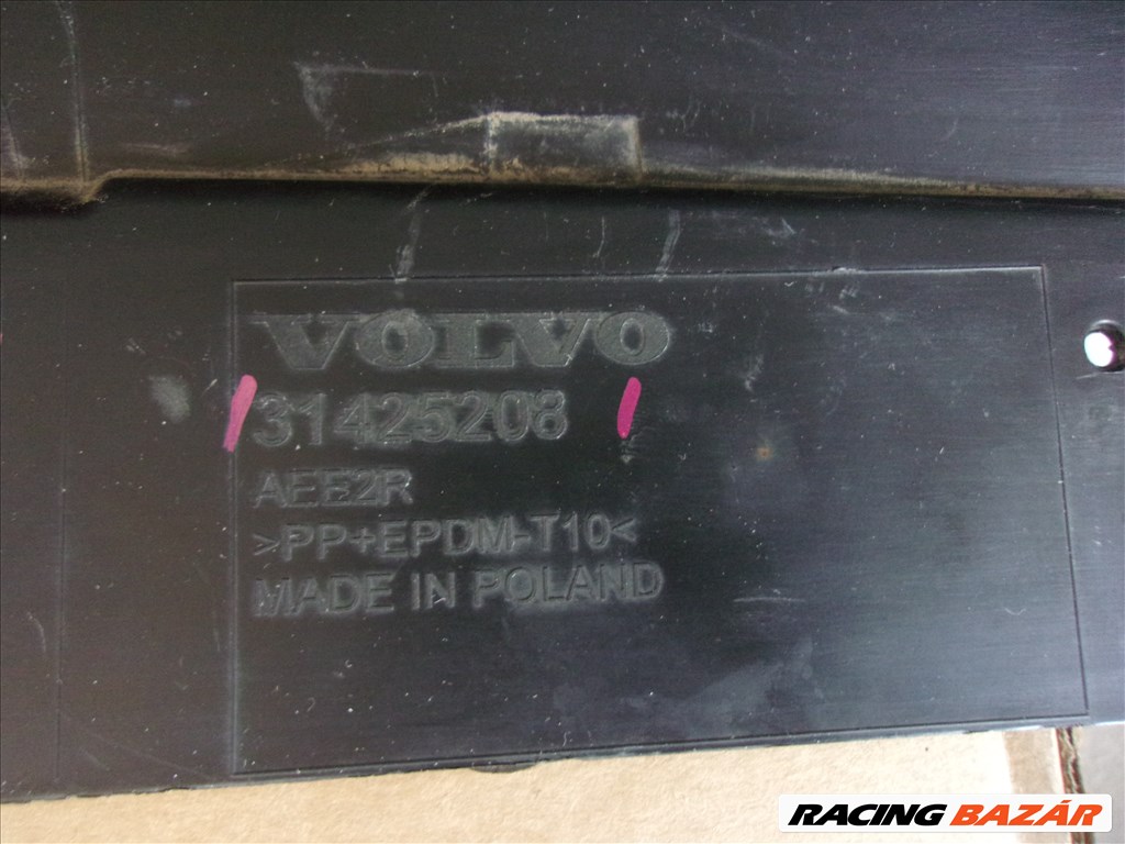 VOLVO XC60 hátsó lökhárító szegély 2018-2021 31425208 7. kép