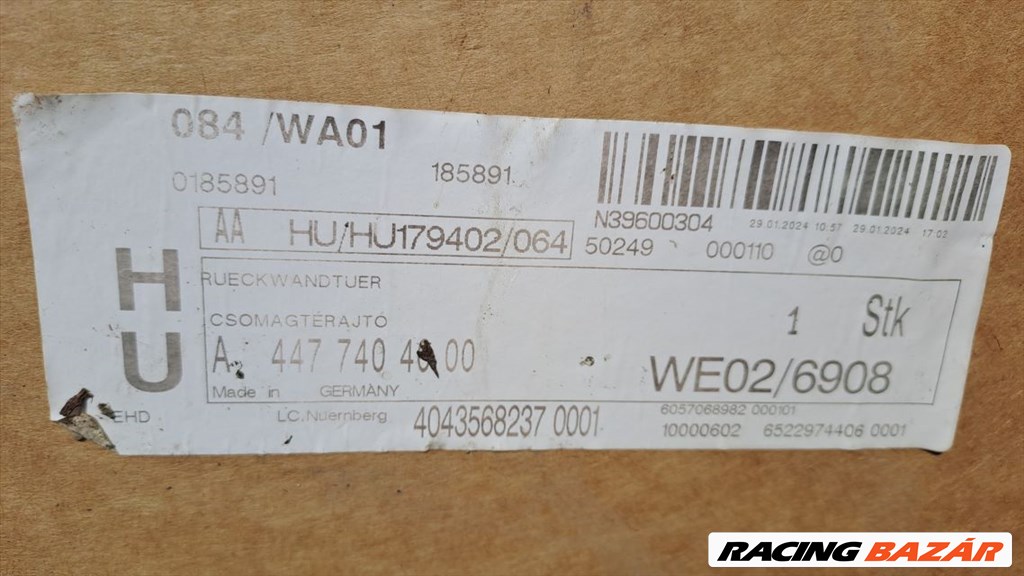 Mercedes V-osztály W447 csomagtér ajtó a4477404000 6. kép