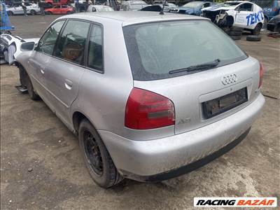 Audi A3 1.6i bontott alkatrészei