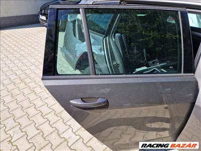 Volkswagen Golf VII kombi jobb hátsó ajtó részeivel, LA7N színkóddal 