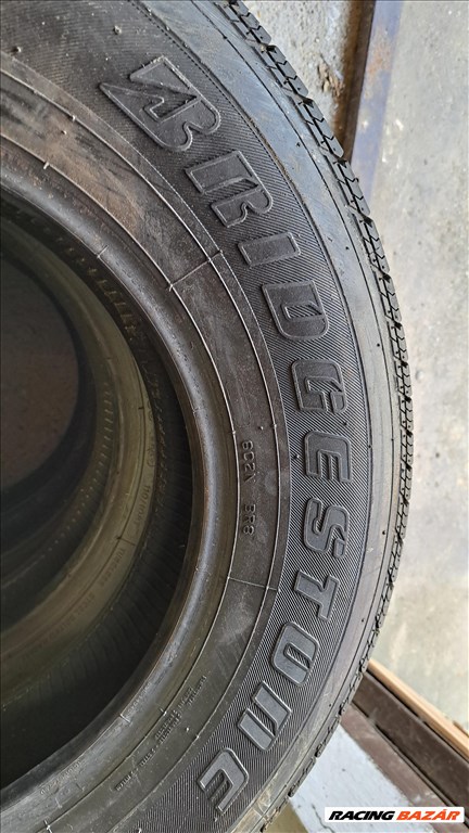  205/60R16"C  újszerű Bridgestone teherautó gumi gumi 1. kép