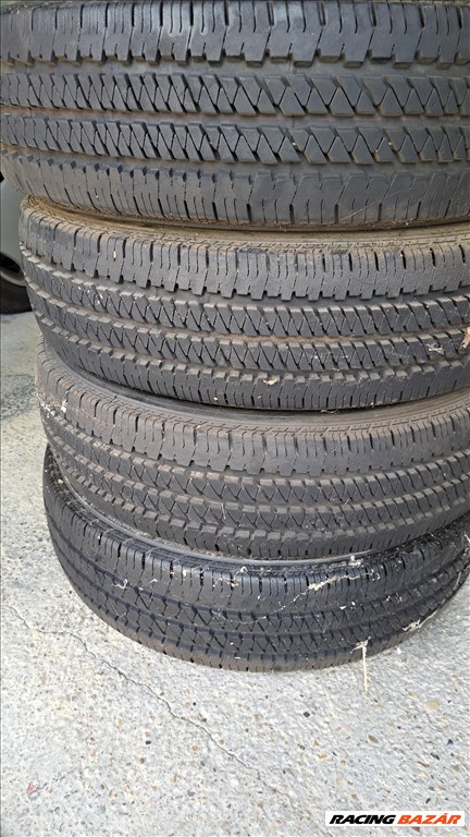  205/60R16"C  újszerű Bridgestone teherautó gumi gumi 3. kép