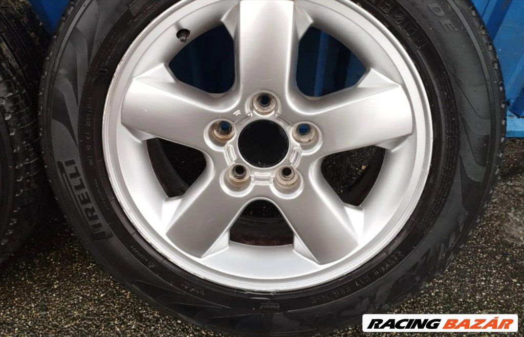 Dodge Journey R17 használt alufelni, rajta 225/60 Pirelli nyári gumi gumi  3. kép