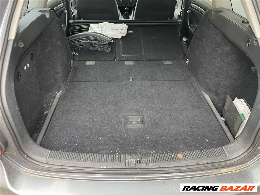Volkswagen Golf V ülés, kombi belső 5. kép