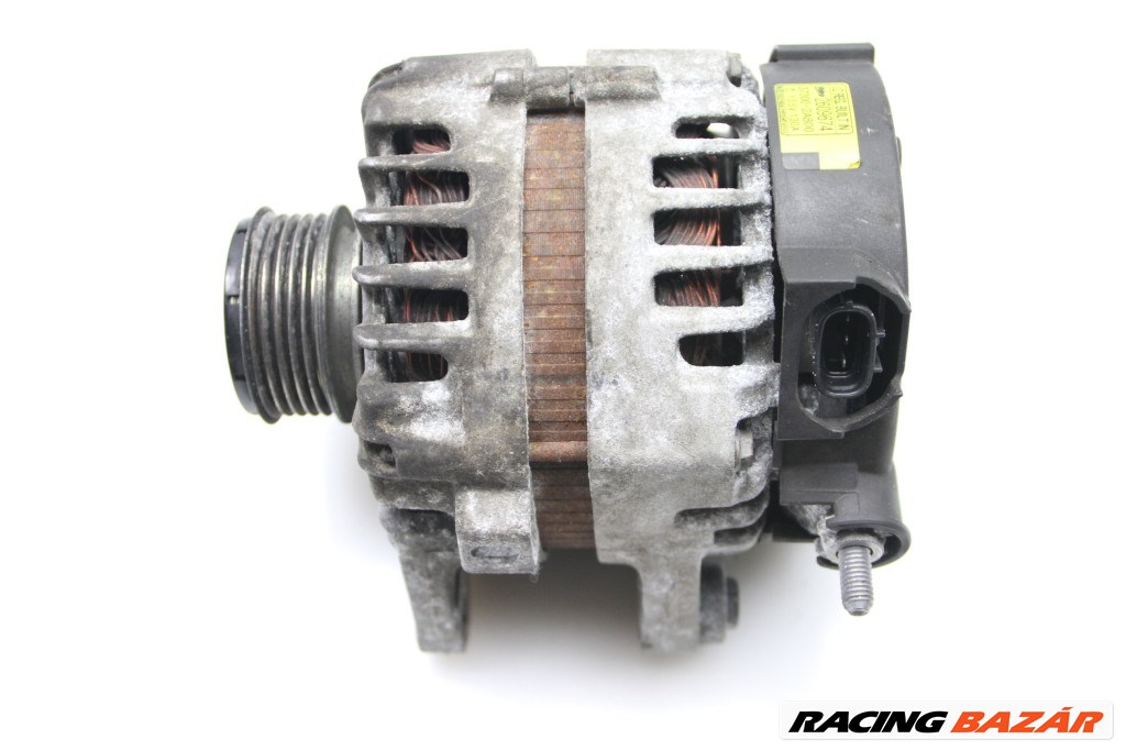 Hyundai i40 generátor  373002a800 1. kép