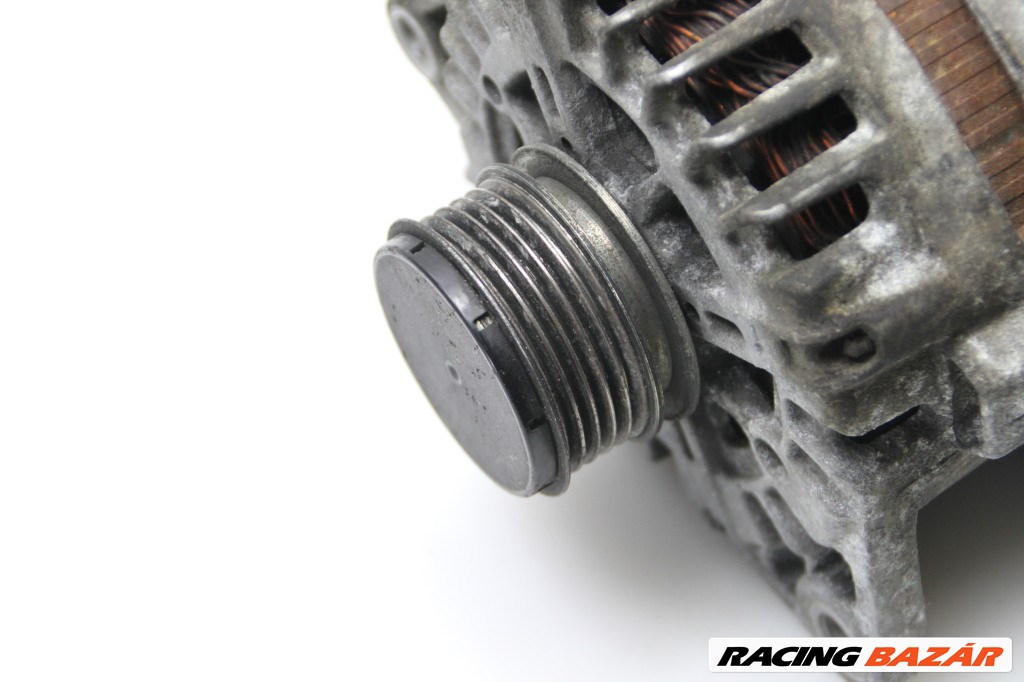 Hyundai i40 generátor  373002a800 5. kép