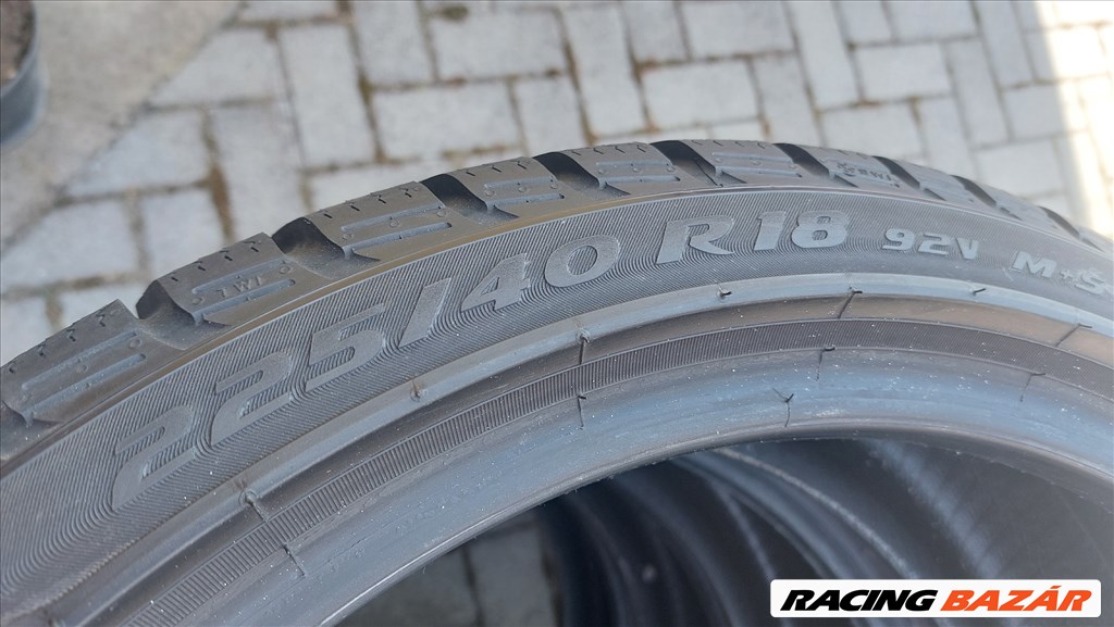 Gyári szerelésű,újszerű Pirelli 225/40r18 téli gumi 9. kép