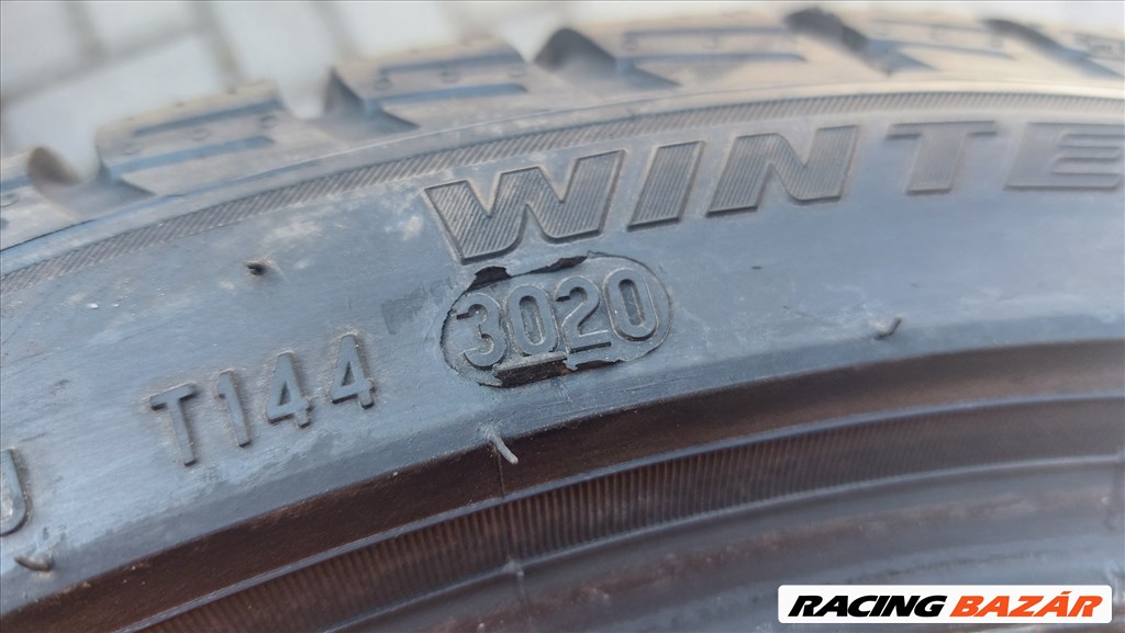 Gyári szerelésű,újszerű Pirelli 225/40r18 téli gumi 10. kép