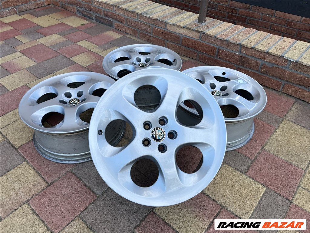 17” 5x98 Alfa Romeo gyári alufelni szett újrafényezve! 1. kép