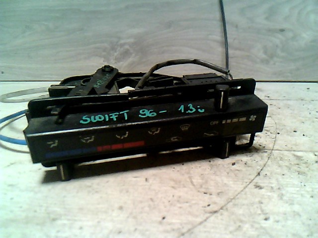 SUZUKI SWIFT 96-05 Fűtés vezérlő panel 1. kép