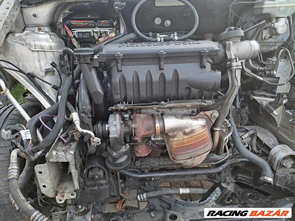 Mercedes Vaneo W414 motor 668914 2. kép