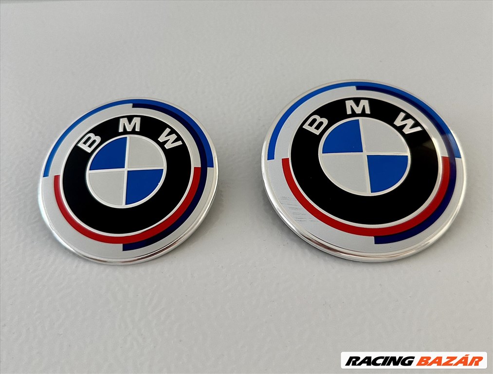 Új BMW 50th jubileumi motorház Gépház Csomagtartó embléma jel 82mm 74mm 51148132375 51148219237 1. kép