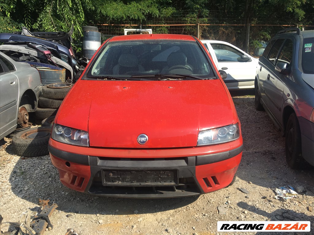 Fiat Punto 1,2 benzin alkatrészek eladó. 1. kép