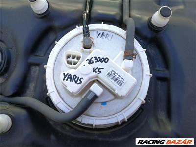 Toyota Yaris (XP130) üzemanyagszivattyú 777040D070