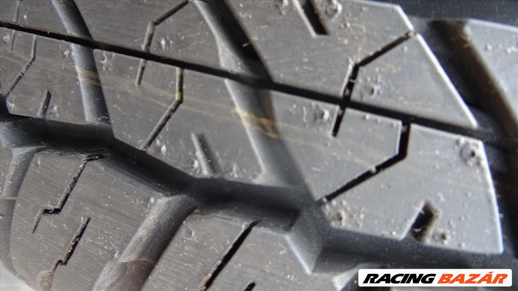 Isuzu D-Max 2002-2023 új 245/70r16 Dunlop gumi + acélfelni lemezfelni komplett szerelt kerékszett 10. kép