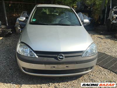 Opel Corsa C 1,2 benzines alkatrészek eladó.