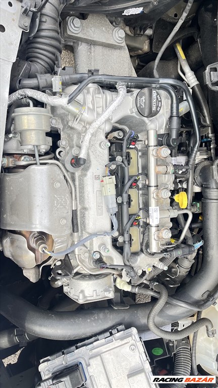 Opel Astra K Kombi 1,0 TURBO 2018 bontott alkatrészei B10XFJ  7. kép