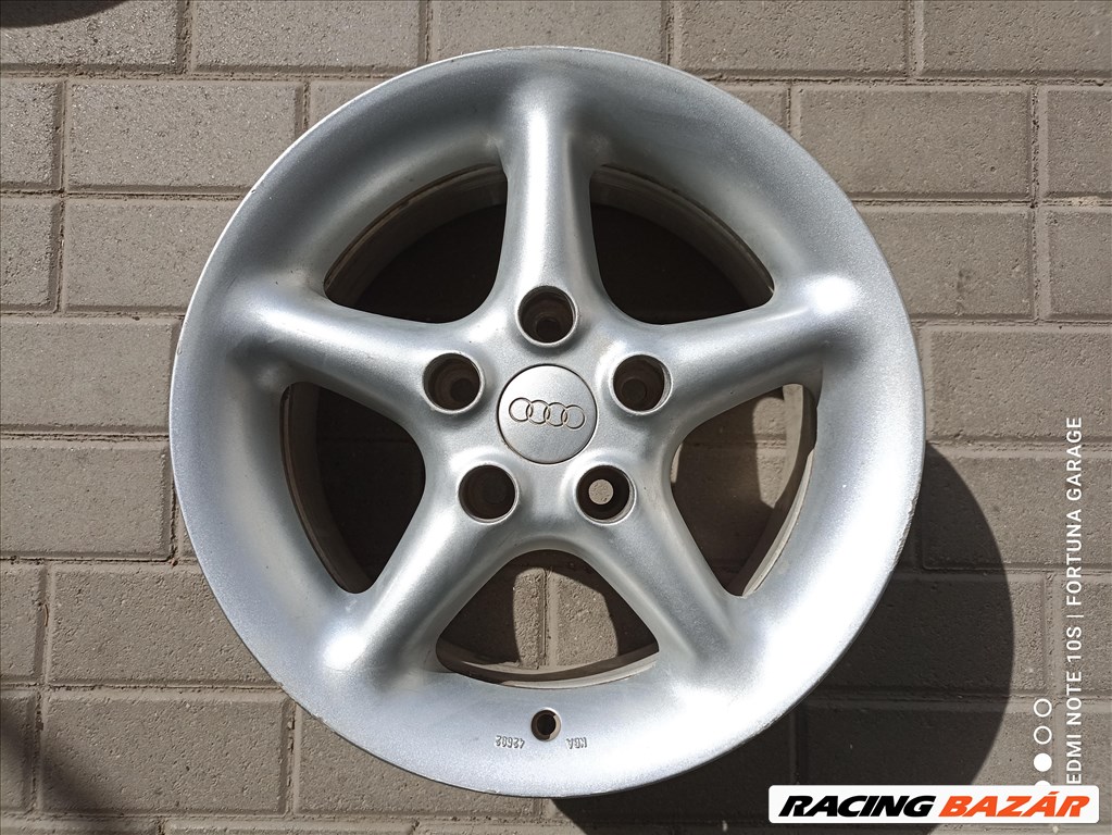  5x112 15" AUDI A4 (4A0) használt gyári alufelni garnitúra 3. kép