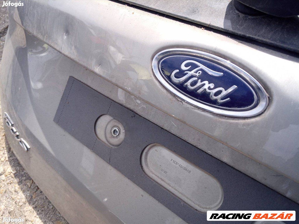 Ford Focus Mk3 csomagtérajtó  3. kép