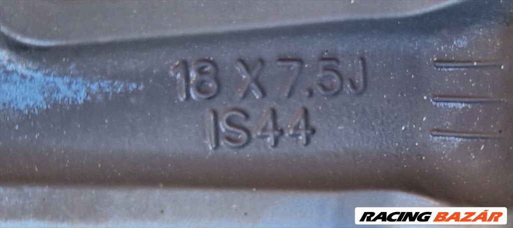  Opel Astra K 5x105 lyukosztású 18" használt gyári alufelni, rajta 225/40 használt Nexen nyári gumi 3. kép