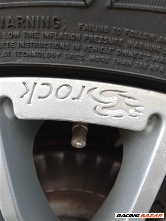  5x112 lyukosztású 19" újszerű Brock alufelni, rajta 245/45 használt Dunlop téli gumi gumi  7. kép
