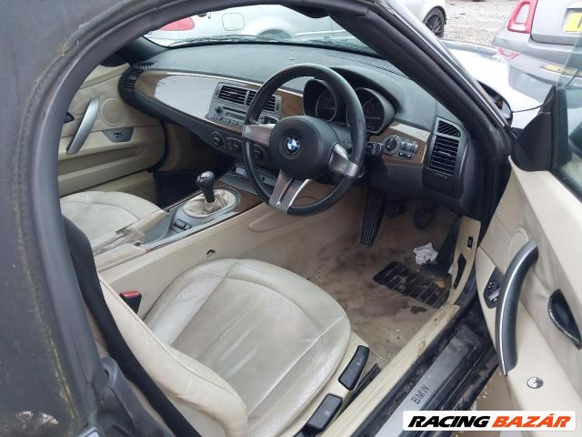 BMW Z4 (E85/E86) bontott alkatrészei 6. kép