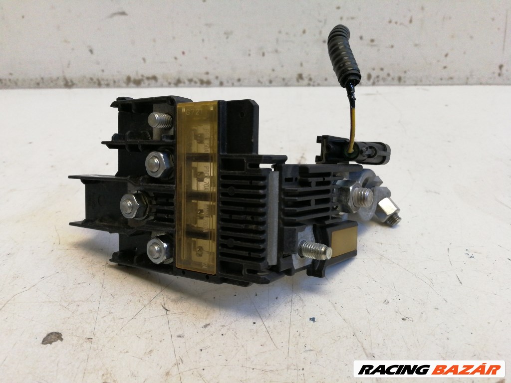 Ford B-max  akkumulátor biztosíték 1. kép