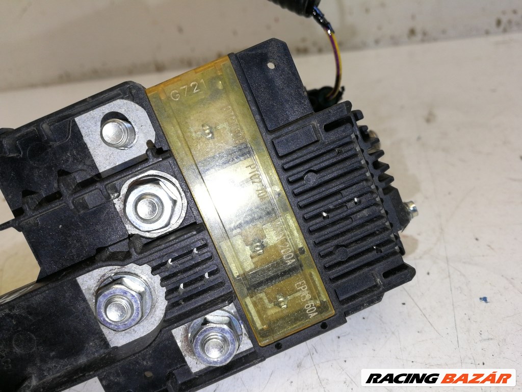 Ford B-max  akkumulátor biztosíték 3. kép