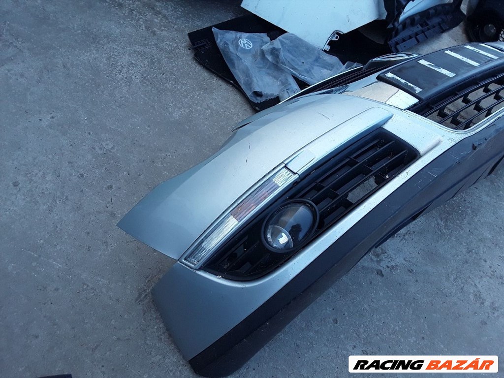 Volkswagen Passat B6 első lökhárítók 3. kép