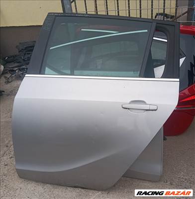 Opel Zafira C bal hátsó ajtó