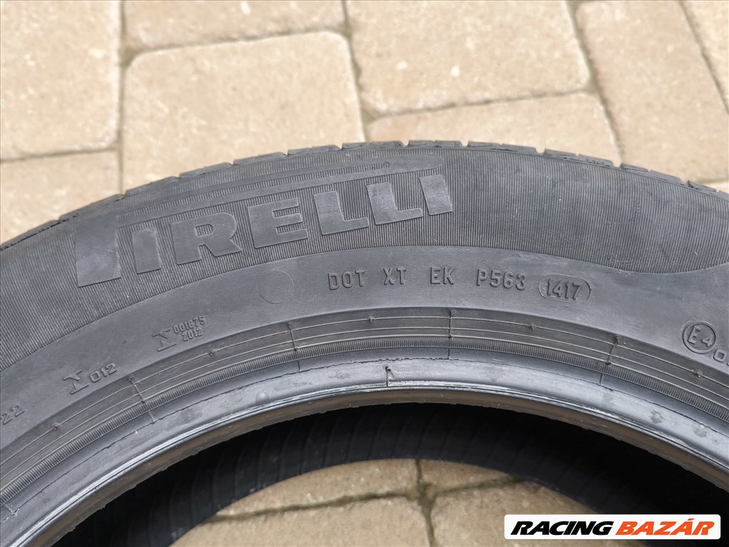  235/55 R17" használt Pirelli nyári gumi 2017-es, Profilmélység 3,5mm 3. kép