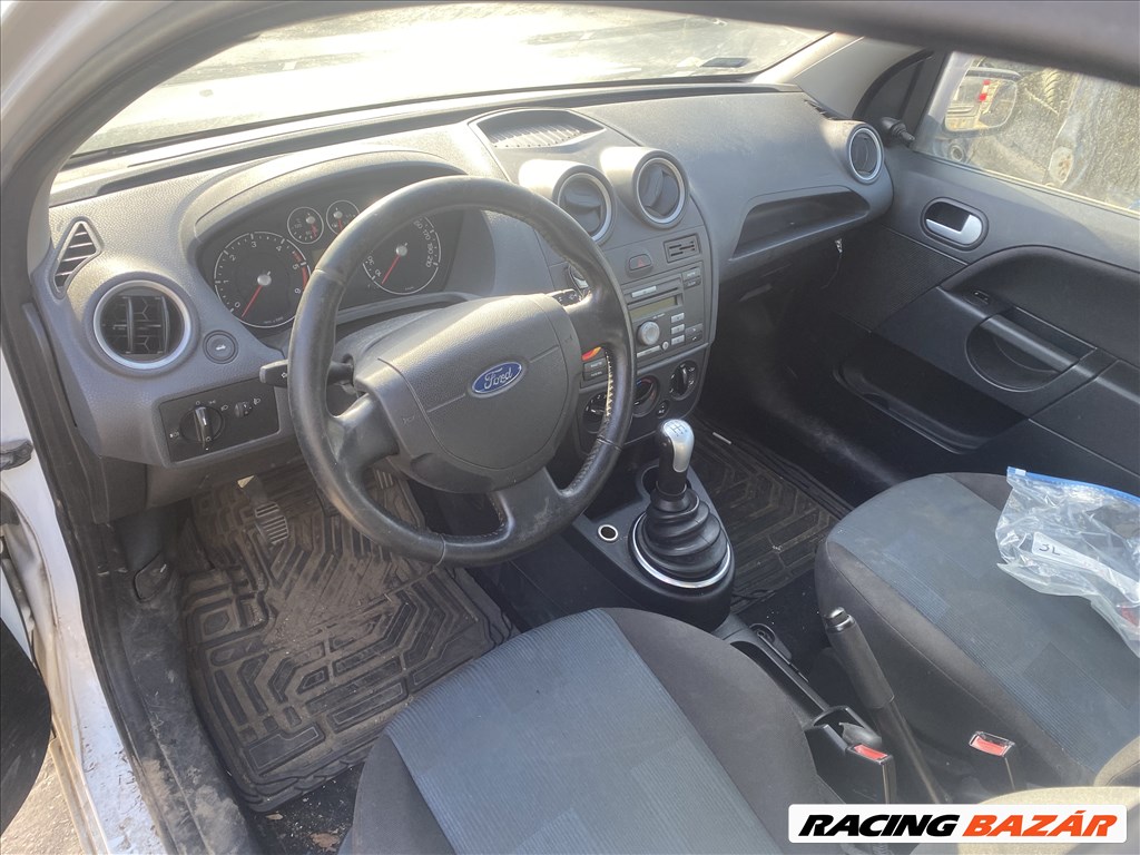 Ford Fiesta Mk5 1.4D bontott alkatrészei 3. kép