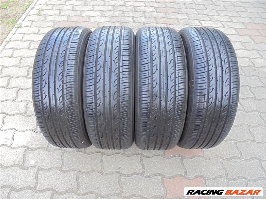 Akció !!! 205/55 R17" újszerű Kumho négyévszakos gumi ELADÓ 1. kép