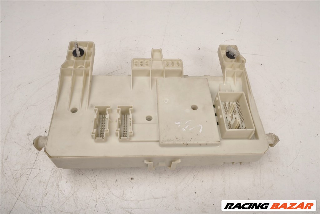 Volvo S40, Volvo V50, Volvo C30, Volvo C70 BSI modul biztosítéktábla 31268178 3. kép