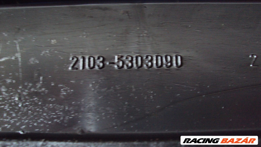 Lada 2103 kesztyűtartó polc 21035303090 7. kép