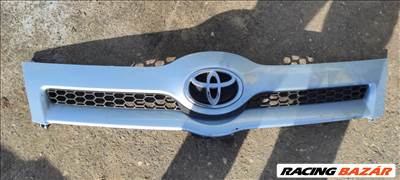 Toyota Corolla Verso (AR10) Hűtő díszrács 