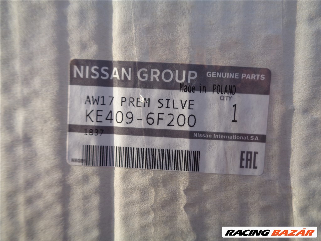 Új Nissan Gyári alufelni 17-es, 5×114.3-as osztó, dobozában eladó. 9. kép