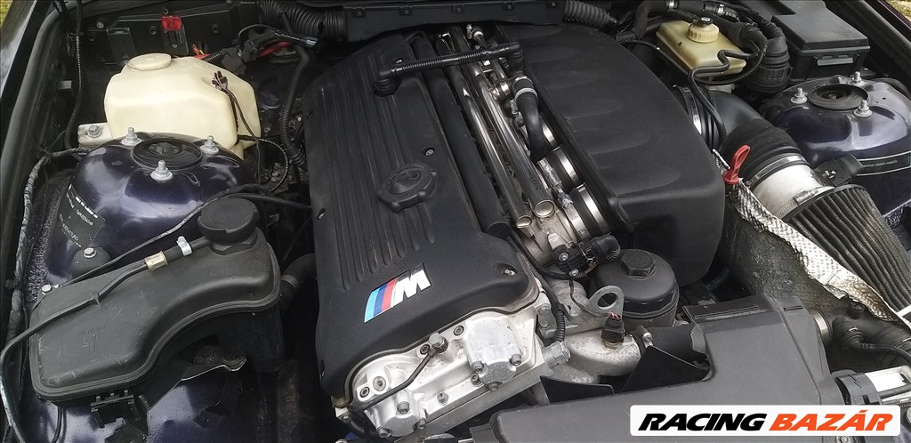 BMW M3 S54B32 motor  2. kép