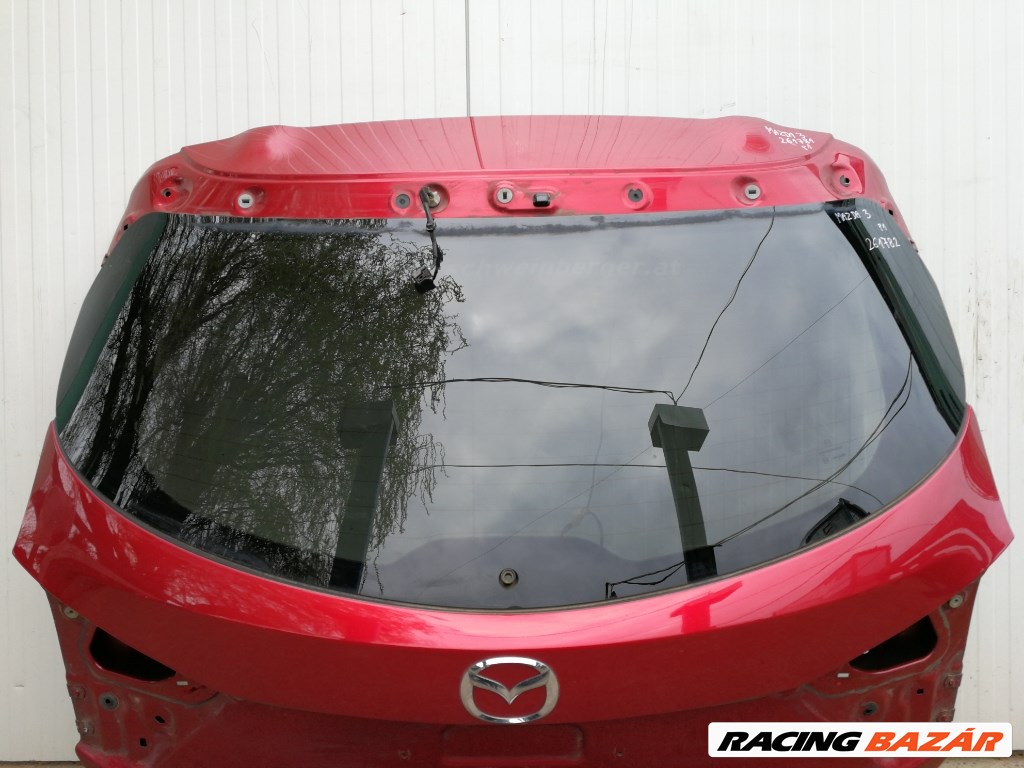Mazda 3 5 ajtós hátsó szélvédõ 1. kép