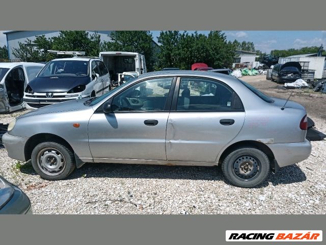 Daewoo Lanos bontott alkatrészei (23/42) 2. kép