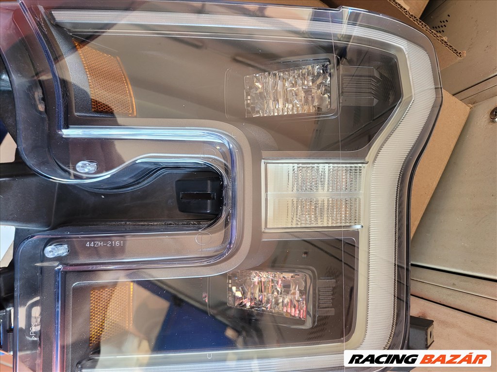 Ford F150 Raptor LED fényszóró bal (2017-2020) hl3v13006vd 1. kép