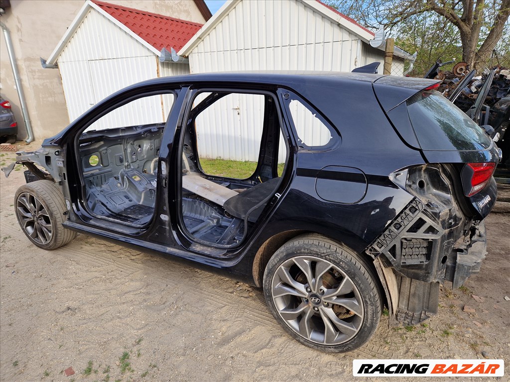 Hyundai I30 PD negyed, küszöb, tető, oszlop 1. kép