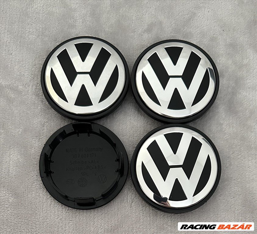 Új VW Volkswagen Felni Alufelni Kupak Felnikupak Embléma Porvédő 3B7601171 1. kép