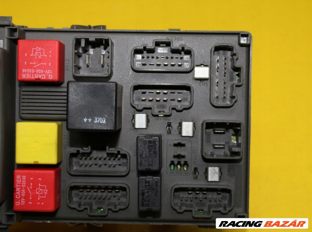 Renault Laguna II BSI modul biztosítéktábla 8200148810 4. kép