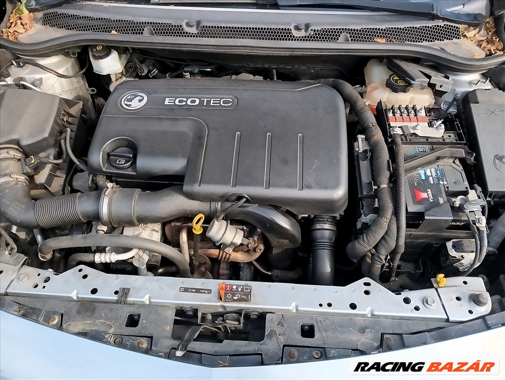 Opel Astra J 1.7CDTI motor, sebváltó és alkatrészei 1. kép