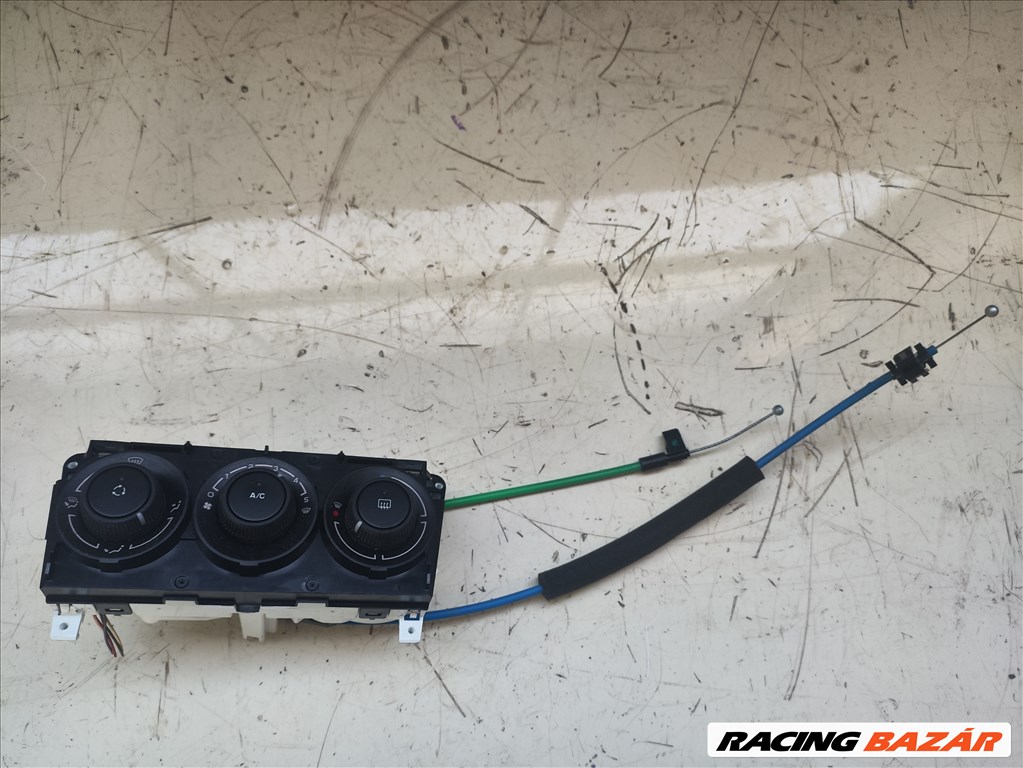 Citroën C3 Picasso fűtéskapcsoló  69947013 1. kép