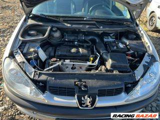 PEUGEOT 206 SW (2E/K) Motor (Fűzött blokk hengerfejjel)